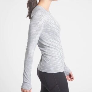 Athleta Women’s Momentum Seamless Top Size Small